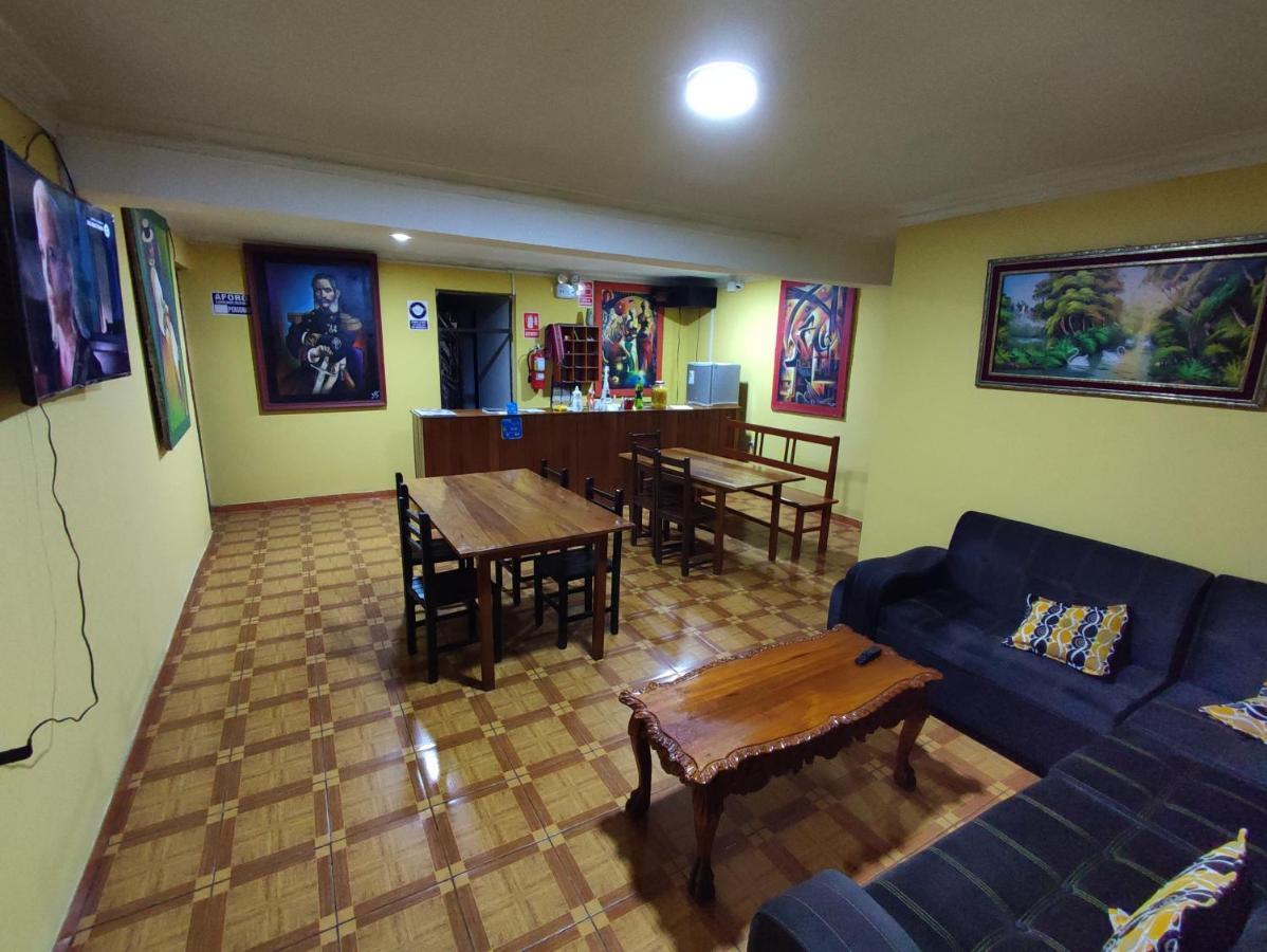 Hostel Las Gardenias Ayacucho Bagian luar foto