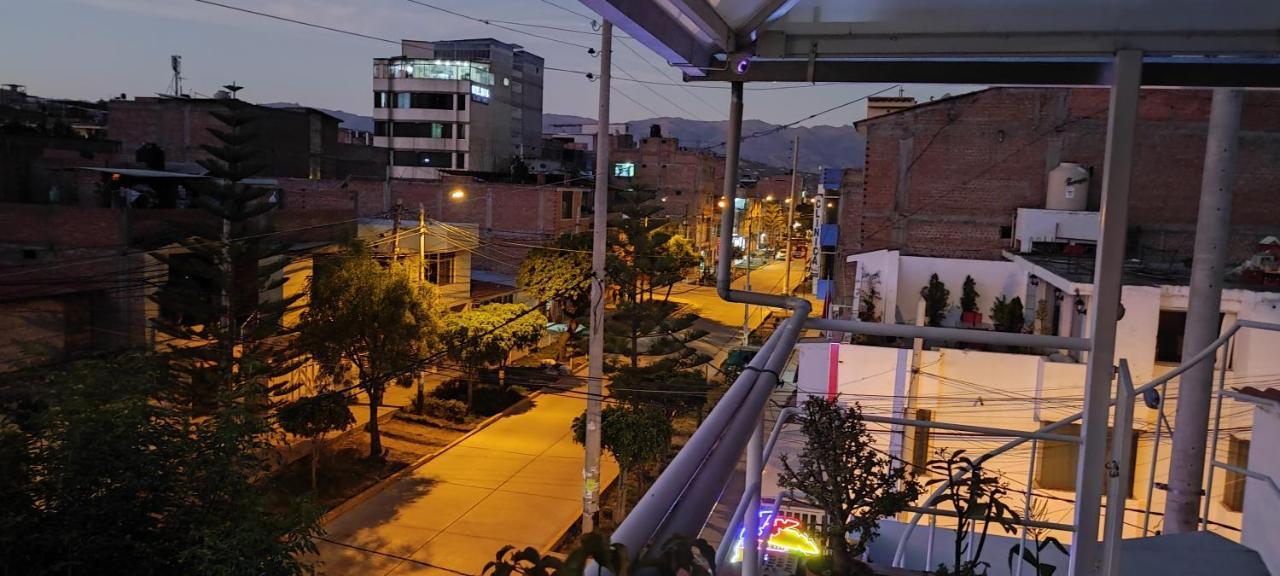 Hostel Las Gardenias Ayacucho Bagian luar foto