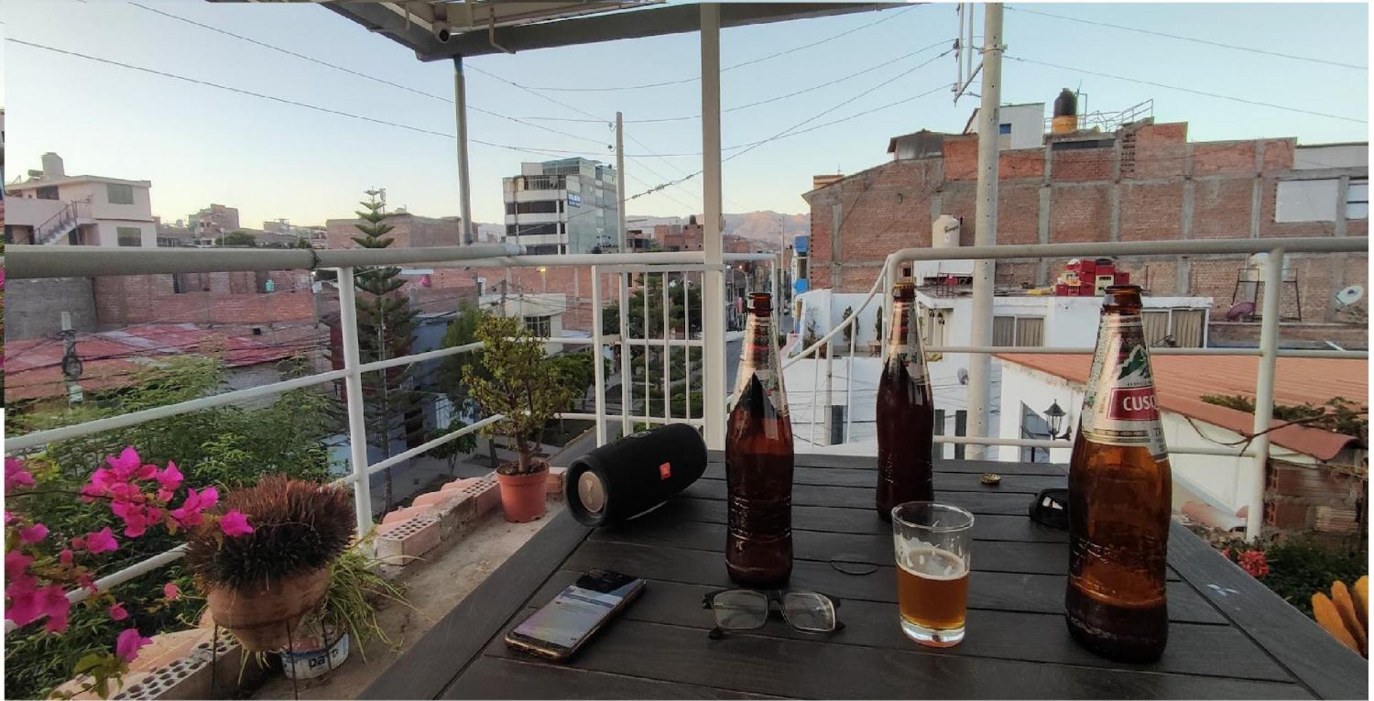 Hostel Las Gardenias Ayacucho Bagian luar foto